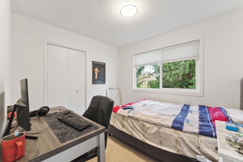 1949 Mahon Avenue, North Vancouver, BC 