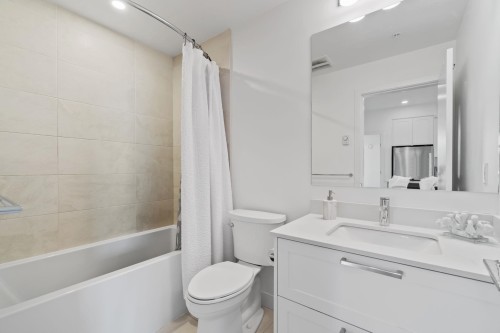 301-808 Gauthier Avenue, Coquitlam, BC 