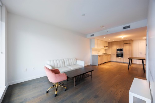 806-8155 Capstan Way, Richmond, BC 