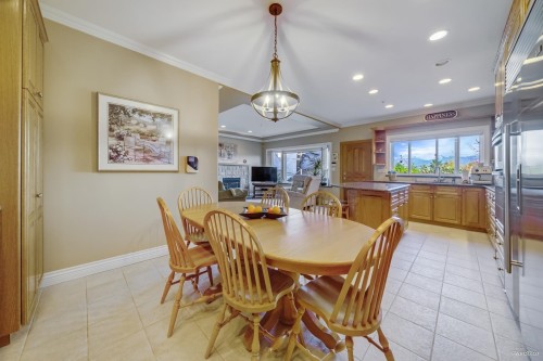 1627 34Th Avenue E, Vancouver, BC 