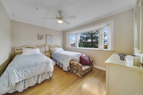 1627 34Th Avenue E, Vancouver, BC 