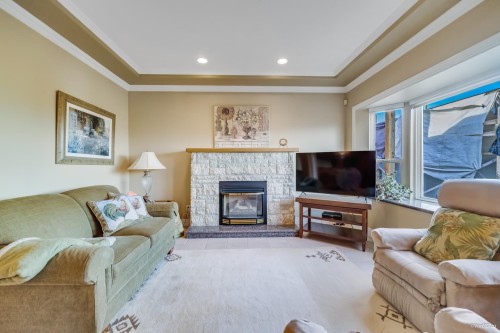 1627 34Th Avenue E, Vancouver, BC 