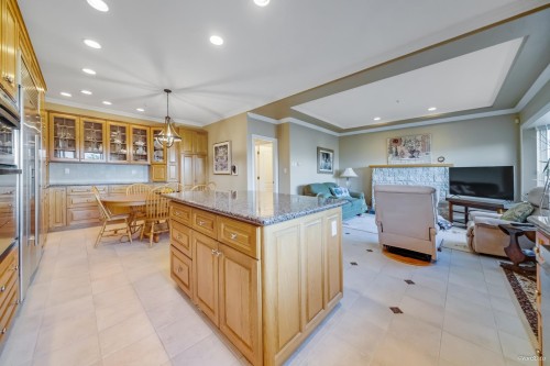 1627 34Th Avenue E, Vancouver, BC 