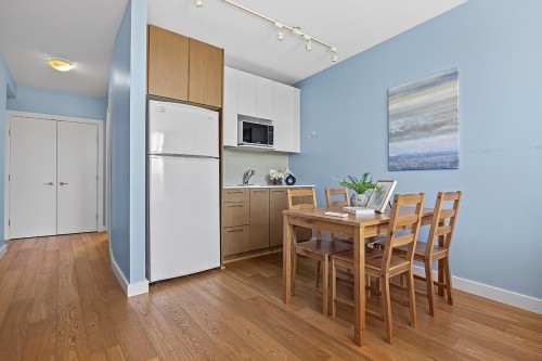 2011-5511 Hollybridge Way, Richmond, BC 