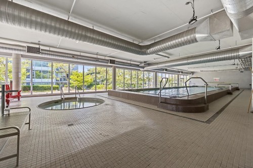 2011-5511 Hollybridge Way, Richmond, BC 