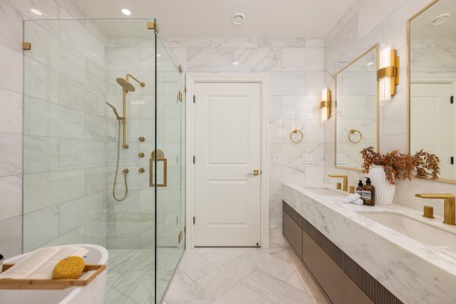 2181 20Th Avenue W, Vancouver, BC 