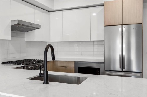 207-2277 Hawthorne Avenue, Port Coquitlam, BC 