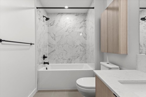 207-2277 Hawthorne Avenue, Port Coquitlam, BC 