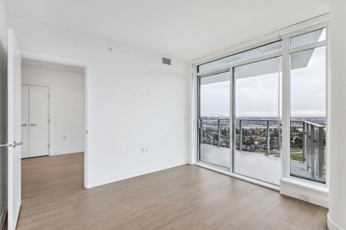 1808-7683 Park Crescent, Burnaby, BC 