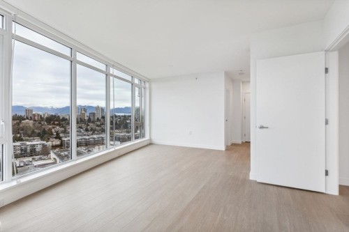 1808-7683 Park Crescent, Burnaby, BC 