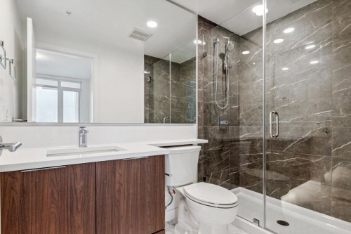 1808-7683 Park Crescent, Burnaby, BC 