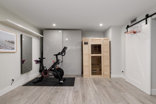 919 27Th Avenue E, Vancouver, BC 