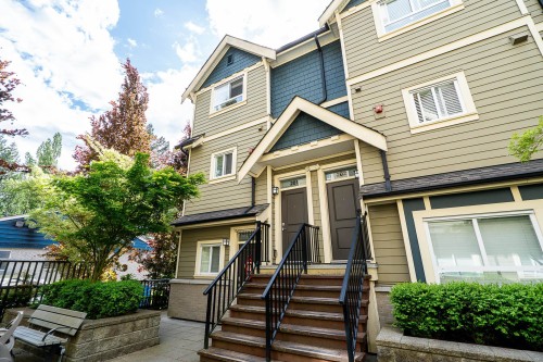 201-3488 Sefton Street, Port Coquitlam, BC 