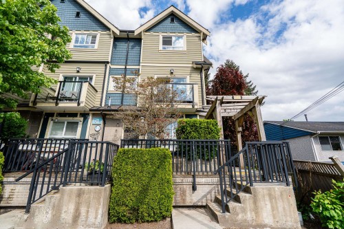 201-3488 Sefton Street, Port Coquitlam, BC 