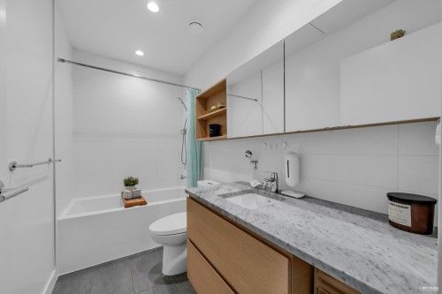 2809-652 Whiting Way, Coquitlam, BC 