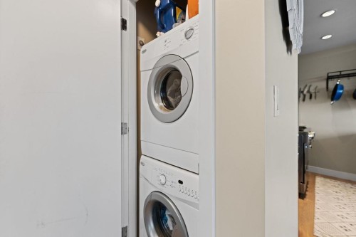 1708-168 1St Avenue W, Vancouver, BC 