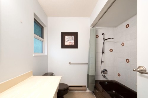 1285 Lucking Place, North Vancouver, BC 