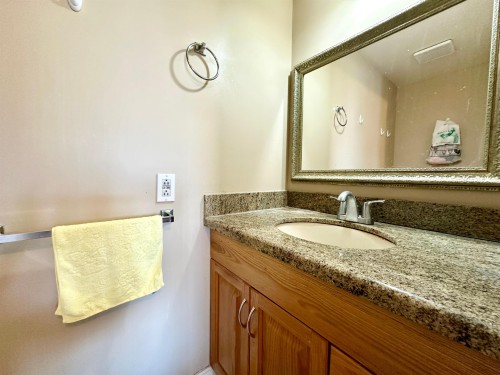 1106-6595 Willingdon Ave, Burnaby, BC 