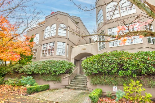 204-1082 8Th Avenue W, Vancouver, BC 