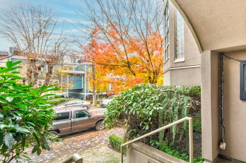 204-1082 8Th Avenue W, Vancouver, BC 