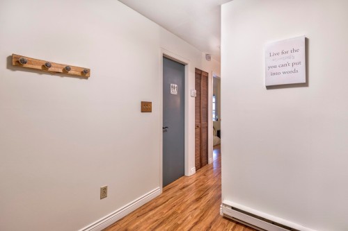 204-1082 8Th Avenue W, Vancouver, BC 