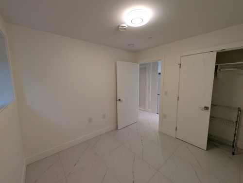 Lower-1915 East 37Th Avenue, Vancouver, BC 