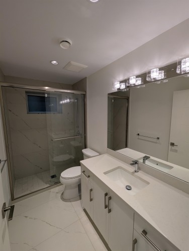 Lower-1915 East 37Th Avenue, Vancouver, BC 