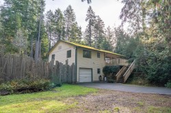 37150 Schooner Way  Pender Island, BC V0N 2M2
