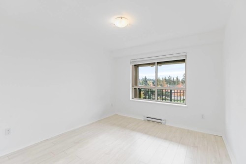 305-3156 Dayanee Springs Blvd, Coquitlam, BC 