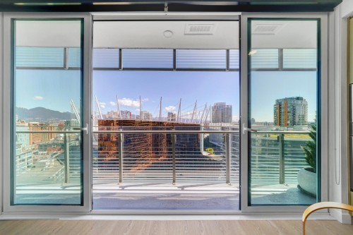 2006-89 Nelson Street, Vancouver, BC 