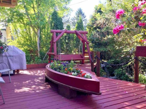 6 Bracken Parkway, Squamish, BC 