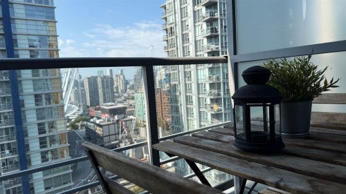 2306-131 Regiment Square, Vancouver, BC 