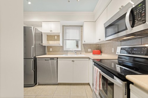 201-1554 Burnaby Street, Vancouver, BC 