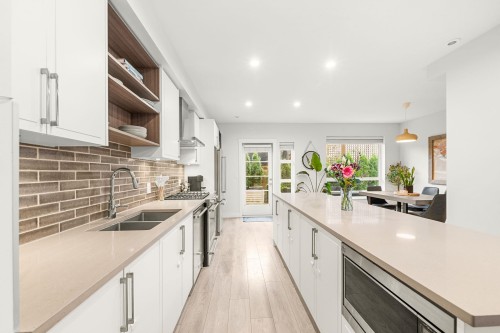 28-70 Seaview Drive, Port Moody, BC 