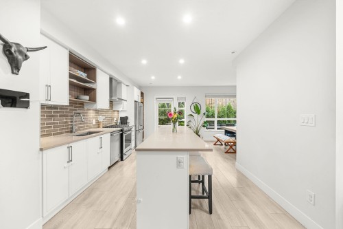 28-70 Seaview Drive, Port Moody, BC 