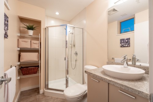 105-5160 Davis Bay Road, Sechelt, BC 