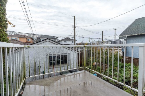 2052 41St Avenue E, Vancouver, BC 