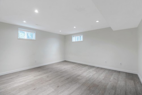 2052 41St Avenue E, Vancouver, BC 