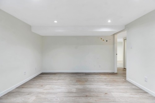 2052 41St Avenue E, Vancouver, BC 