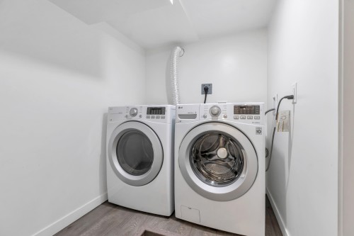 2052 41St Avenue E, Vancouver, BC 