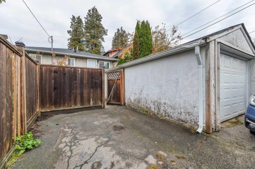 2052 41St Avenue E, Vancouver, BC 