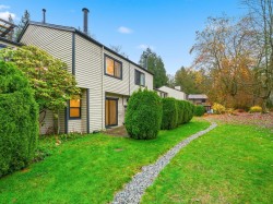 8574 Flowering Place  Burnaby, BC V5A 4B4