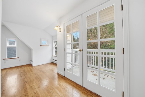 5761 Holland Street, Vancouver, BC 