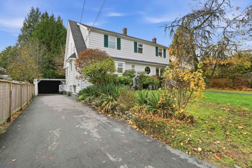 5761 Holland Street, Vancouver, BC 