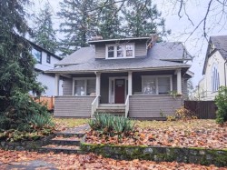 5570 Balaclava Street  Vancouver, BC V6N 1L1