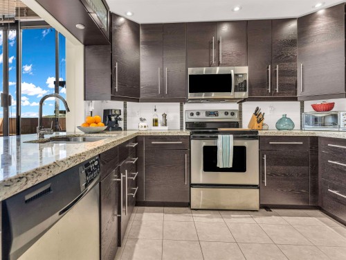 Ph7-460 Westview Street, Coquitlam, BC 