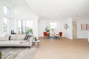 2-434 1St Street E, North Vancouver, BC 