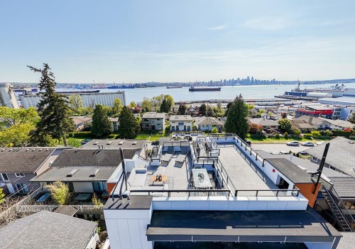 2-434 1St Street E, North Vancouver, BC 