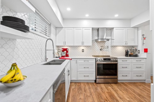 432 Cardiff Way, Port Moody, BC 