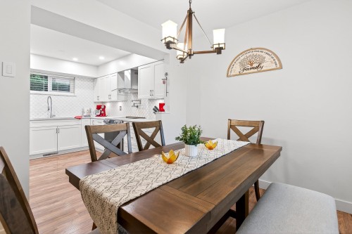 432 Cardiff Way, Port Moody, BC 